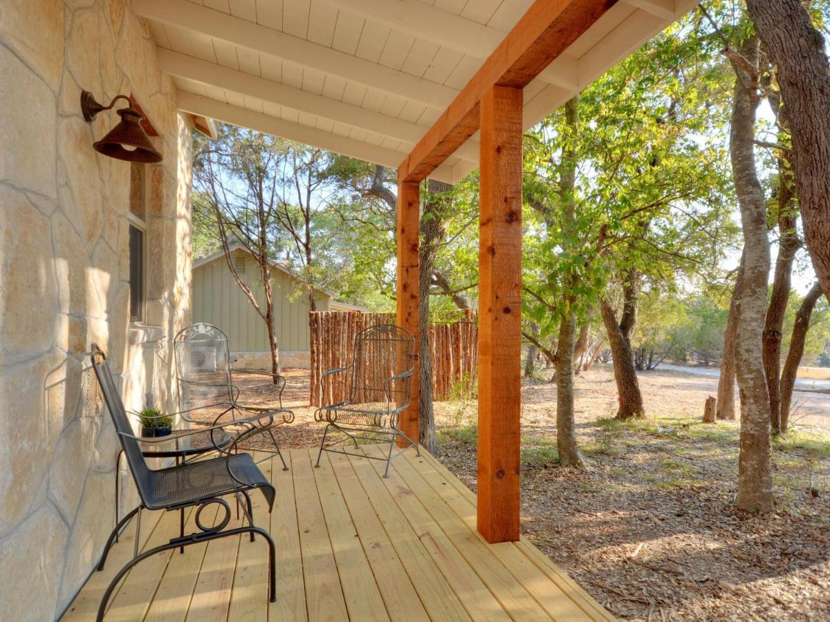 Cabins At Flite Acres-Desert Willow Wimberley Exterior photo